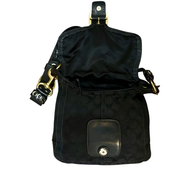 Coach Y2K Bleeker Soho Flap Shoulder Bag Great Condition - Picture 6 of 13